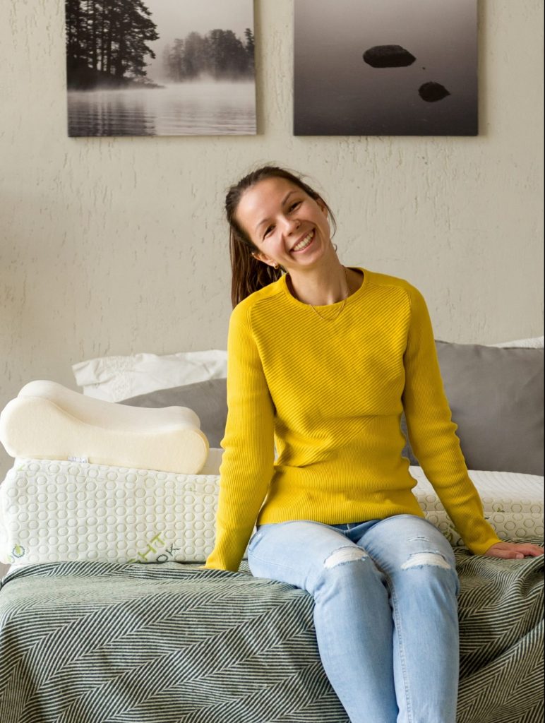 Клиновидная подушка для позвоночника