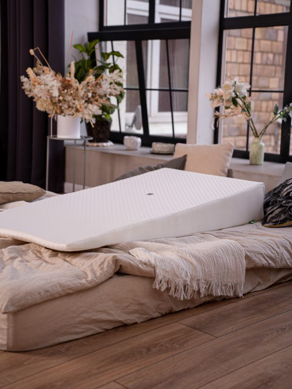 351632 Клиновидная подушка VITADREAM  Optima 135/70/20