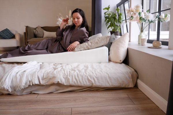 351632 Клиновидная подушка VITADREAM  Optima 135/70/20