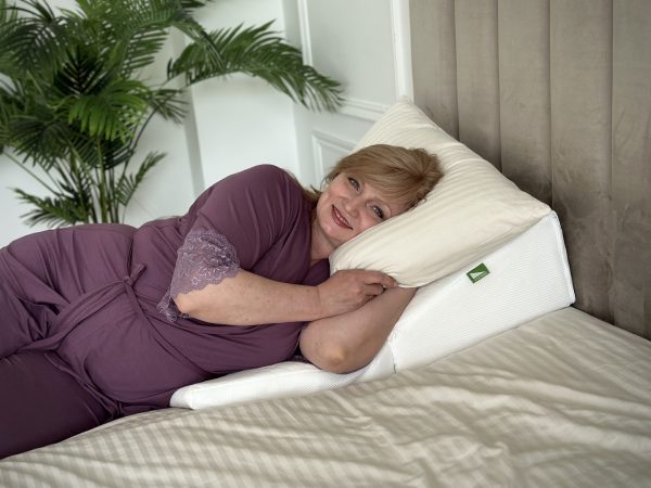 351635 Клиновидная подушка VITADREAM  Optima складная 80/50/20