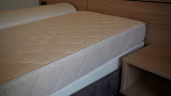 Матрац на основе без обраб 456925 Жесткая клиновидная основа под матрац VITADREAM 180/100/15